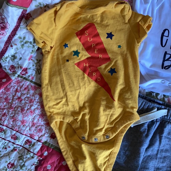 12-18 Month Bundle of Sweats and Tops and a Shorted-onesie from Baby GAP, Zara - Picture 3 of 16